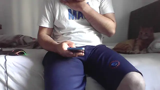 Snapshot of kocasosisli chatting on May 29, 2:04 pm kocasosisli online show from May 29, 2:04 pm