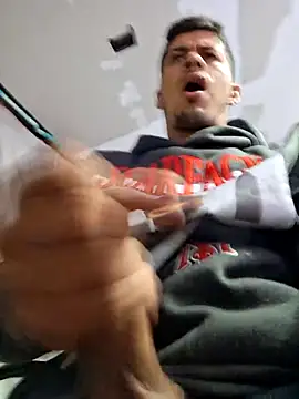 Snapshot of piterrr_hot chatting on November 28, 12:19 pm piterrr hot online show from November 28, 12:19 pm