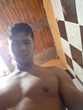 Snapshot of piterrr_hot chatting on December 22, 12:13 pm piterrr hot online show from December 22, 12:13 pm