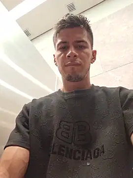 Snapshot of piterrr_hot chatting on January 9, 4:32 pm piterrr hot online show from January 9, 4:32 pm