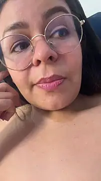 sweet shadil  online show from March 27, 2:28 pm