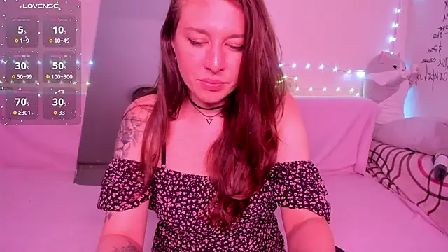 Lil Foxy9 online show from June 15, 4:31 pm
