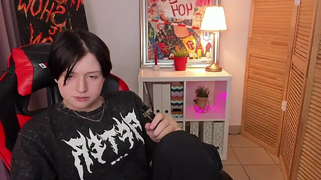 ayakskalermonss online show from September 16, 8:15 am