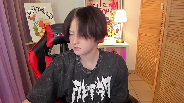 ayakskalermonss online show from October 2, 2:24 pm