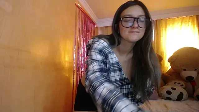 Snapshot of miss_lilieth chatting on May 29, 2:59 pm miss lilieth online show from May 29, 2:59 pm