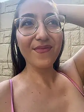 Snapshot of Kylie_Kathy chatting on June 11, 1:09 pm Kylie Kathy online show from June 11, 1:09 pm