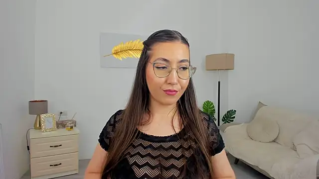 Snapshot of Kylie_Kathy chatting on July 10, 6:54 pm Kylie Kathy online show from July 10, 6:54 pm