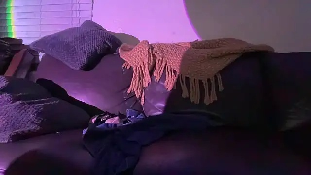 Snapshot of furykat1 chatting on March 21, 8:30 am furykat1 online show from March 21, 8:30 am