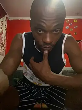 BaggyDirt online show from March 8, 6:12 pm