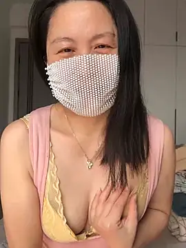 Snapshot of chengcheng12 chatting on February 5, 3:44 am chengcheng12 online show from February 5, 3:44 am