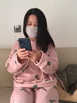 Snapshot of chengcheng12 chatting on March 9, 1:42 am chengcheng12 online show from March 9, 1:42 am