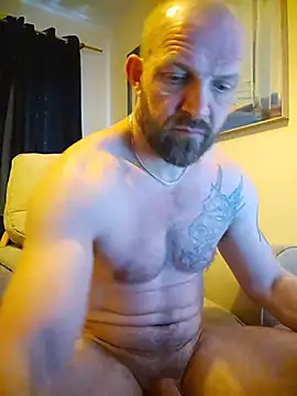 Andrewjames8391 online show from March 23, 1:48 pm