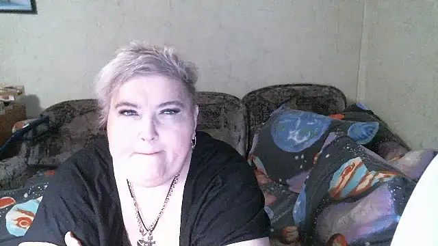 Lana555 online show from April 13, 8:25 pm