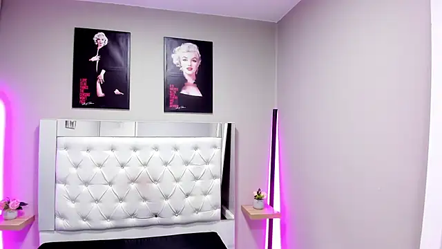 hanna sexx   online show from March 14, 12:07 pm