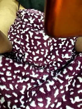 Snapshot of lona_sexi chatting on December 20, 7:48 am lona sexi online show from December 20, 7:48 am