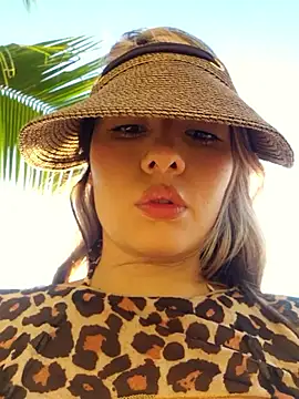 Snapshot of Natasanz chatting on December 22, 10:07 pm Natasanz online show from December 22, 10:07 pm