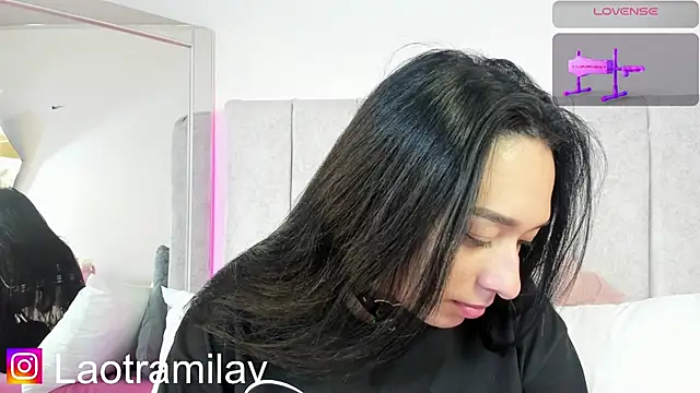 juliettaa 1 online show from March 27, 1:22 am