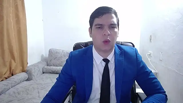 Victor Maitland online show from April 5, 1:25 am