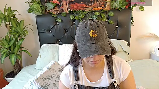 Amanda sweet online show from March 8, 2:32 pm