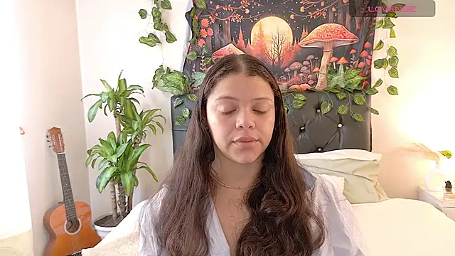 Amanda sweet online show from March 17, 1:36 pm