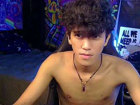 kenbigcockxx online show from July 3, 4:46 pm