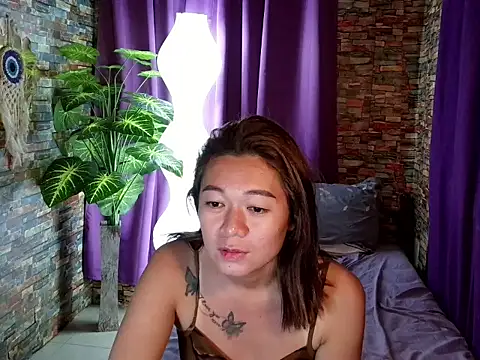 cutemac69 online show from July 3, 11:49 am