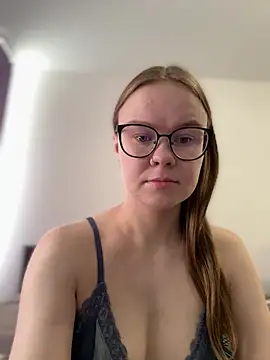  CherryBloom  online show from April 19, 7:51 am