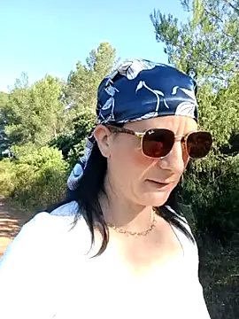 caro252 online show from May 23, 7:02 am