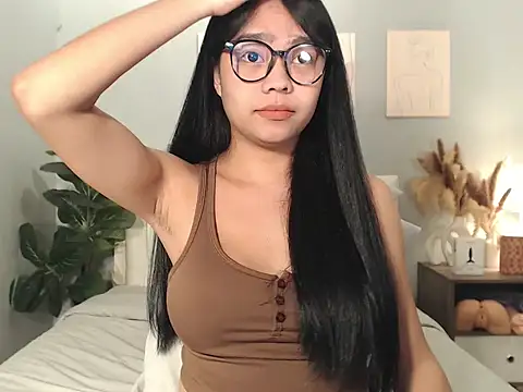 HotAsianGabby69 online show from May 10, 2:11 pm