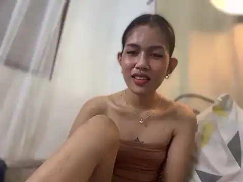 Snapshot of Beautiful_Mistakexxx chatting on July 6, 1:24 am Beautiful Mistakexxx online show from July 6, 1:24 am