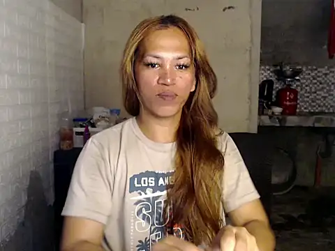 Snapshot of isabellabigcock06 chatting on February 16, 11:39 am isabellabigcock06 online show from February 16, 11:39 am