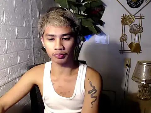 asianhardcock25 online show from April 20, 3:48 pm