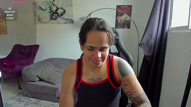 Maximiliano scoott   online show from May 21, 6:48 pm