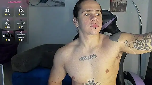 Snapshot of Maximiliano_scoott__ chatting on July 13, 7:05 pm Maximiliano scoott online show from July 13, 7:05 pm