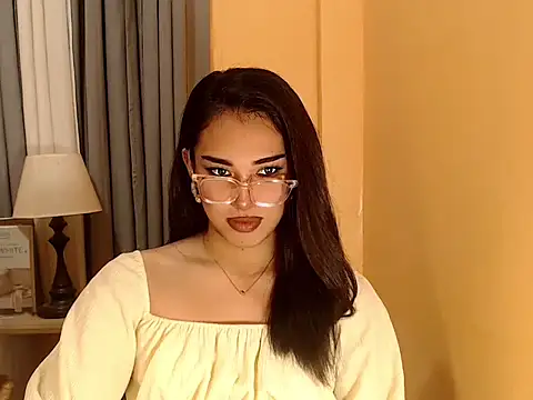 Snapshot of magnificent_kitana chatting on October 2, 12:45 pm magnificent kitana online show from October 2, 12:45 pm