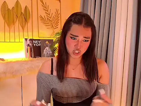 Snapshot of magnificent_kitana chatting on March 21, 8:01 pm magnificent kitana online show from March 21, 8:01 pm