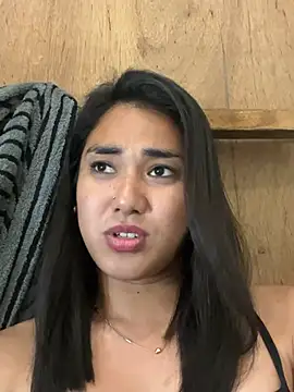 Snapshot of magnificent_kitana chatting on March 28, 5:56 pm magnificent kitana online show from March 28, 5:56 pm