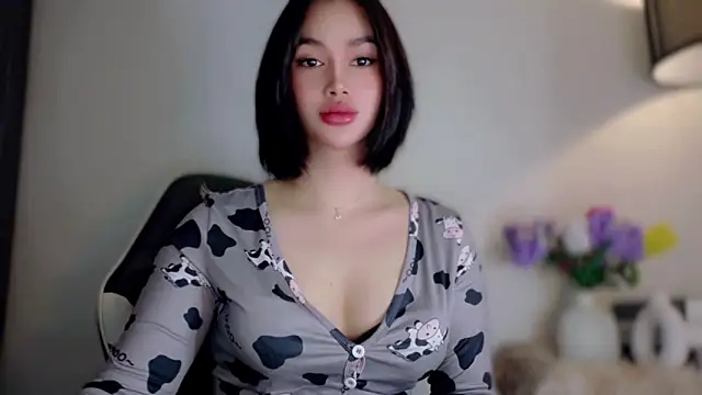 anna lala7 online show from April 11, 5:50 pm