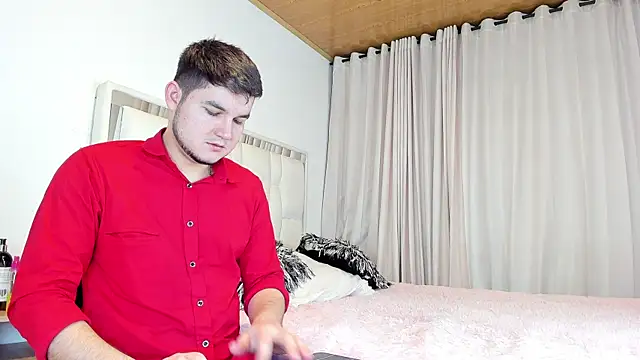 CameronyMartinn online show from April 19, 1:16 am