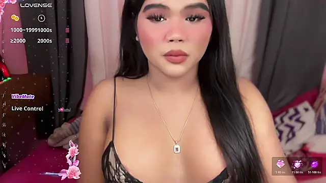 Snapshot of ursweet_sofia chatting on July 14, 11:05 am ursweet sofia online show from July 14, 11:05 am