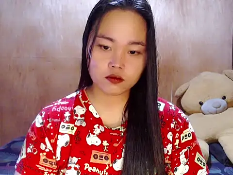 Snapshot of _Lylia chatting on May 23, 10:14 pm Lylia online show from May 23, 10:14 pm