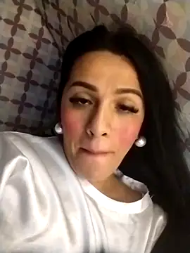 enoria1992 online show from March 16, 6:56 pm