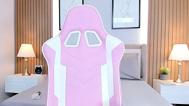 megan bigboobs  online show from February 15, 12:36 pm