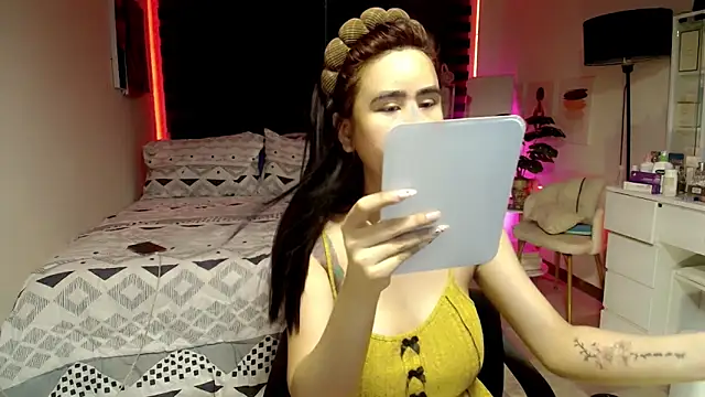 XhotcockcumXts online show from June 23, 12:41 am
