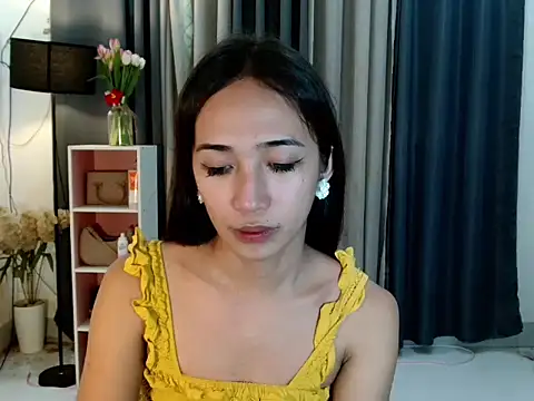 payatitaxxx online show from May 28, 6:00 am