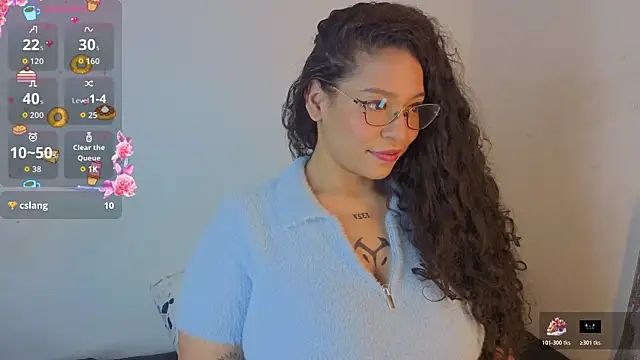 Snapshot of CloeBunny_ chatting on July 11, 3:42 am CloeBunny online show from July 11, 3:42 am