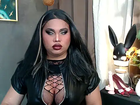 KitSmithCumerr online show from August 3, 2:33 pm