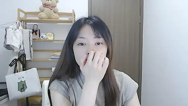Snapshot of Mimi-cnbaby chatting on May 2, 1:05 pm Mimi-cnbaby online show from May 2, 1:05 pm