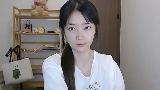 Snapshot of Mimi-cnbaby chatting on May 4, 1:18 pm Mimi-cnbaby online show from May 4, 1:18 pm