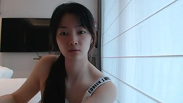 Snapshot of Mimi-cnbaby chatting on May 15, 4:08 am Mimi-cnbaby online show from May 15, 4:08 am